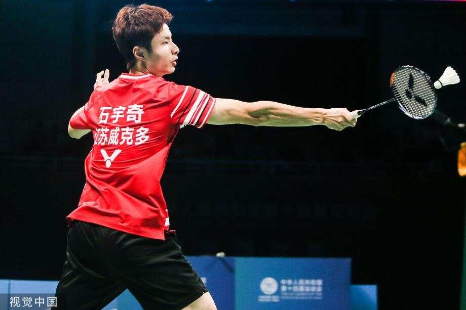 迅速占据主 迅速占据主