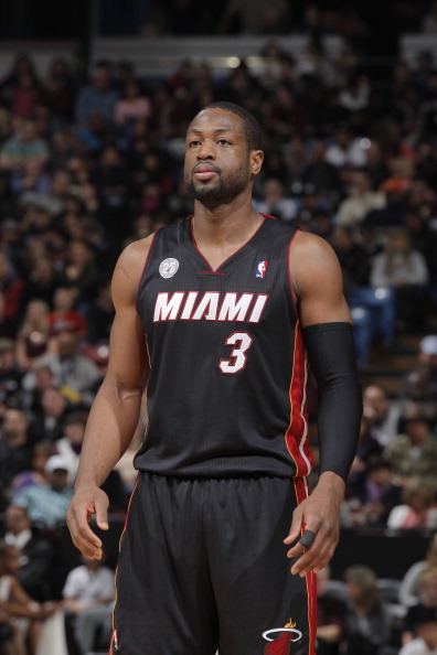 三人过载 三人过载